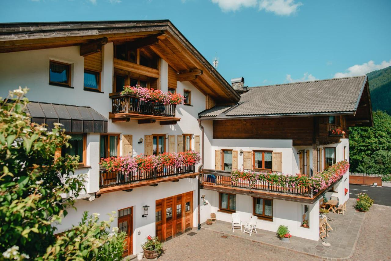 Residence Karnutsch Santa Valpurga Exterior photo